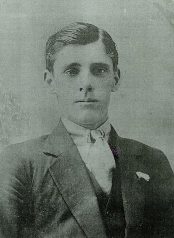 Black and white portrait of Thomas Irwin Jr