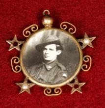 Medal featuring a black and white portrait of Edwin Street in uniform.